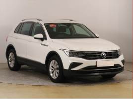 Volkswagen Tiguan Life 1.5 TSI, 1.maj, nov v R