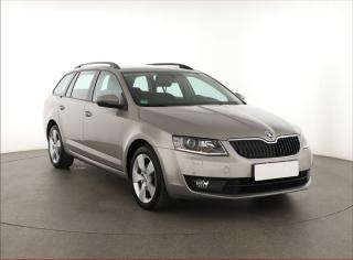 koda Octavia 2.0 TDI, Bi-Xenony, Tempomat