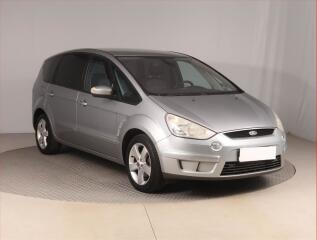 Ford S-MAX Titanium 1.8 TDCi, po STK