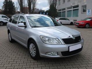 �koda Octavia Ambition 1.6 TDI, Tempomat
