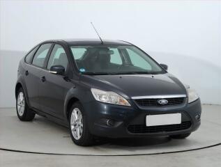 Ford Focus 1.6 16V, po STK, jezd� v�born�