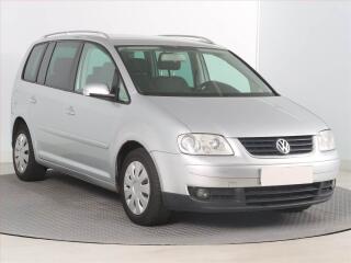 Volkswagen Touran 1.6 FSI, po STK, Ta�n�, Klima