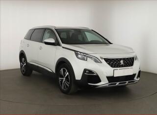 Peugeot 5008 PureTech 130