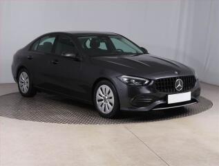 Mercedes-Benz Edition C 180, Nov� v �R