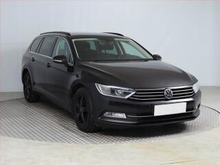 Volkswagen Passat Comfortline 2.0 TDI, Navi