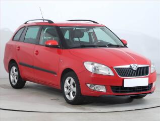 �koda Fabia 1.2 TSI, po STK, obl�ben� v�z