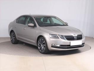 koda Octavia Laurin&Klement 1.8 TSI, Navi