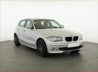 BMW 116i, nov� STK, rezervace