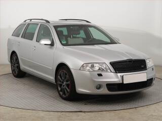 �koda Octavia RS 2.0 TDI, Serv.kniha, Xenony