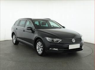 Volkswagen Passat 2.0 TDI, Automat, Navi