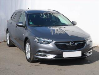 Opel Insignia 2.0 CDTI, Serv.kniha, K��e