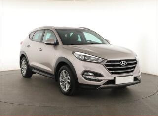 Hyundai Tucson 1.7 CRDi, Automat, Navi
