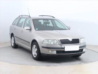 koda Octavia 1.6, Serv.kniha, Tempomat