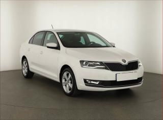 koda Rapid Style 1.0 TSI, Bi-Xenony