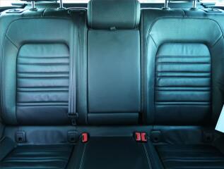 Volkswagen Passat (2018) R-Line 2.0 TDI - náhled 10