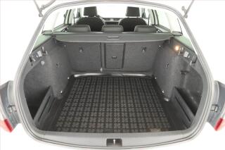 Volkswagen Passat (2018) R-Line 2.0 TDI - náhled 14