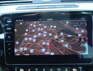 Volkswagen Passat (2018) R-Line 2.0 TDI - náhled 24