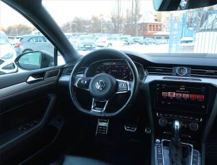 Volkswagen Passat (2018) R-Line 2.0 TDI - náhled 7