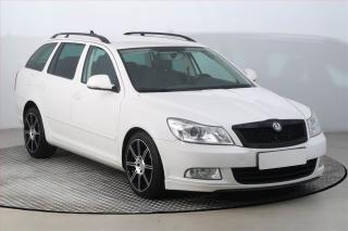 koda Octavia Ambiente Plus 1.4 TSI, Navi