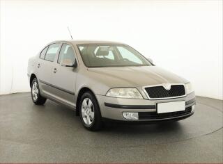 �koda Octavia 2.0 TDI, nov� STK, Klima
