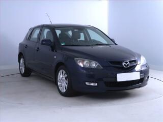 Mazda 3 1.6, rezervace, Xenony