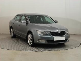 koda Superb Ambition 2.0 TDI, Tempomat