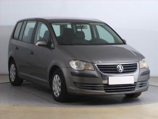 Volkswagen Touran 1.9 TDI, Ta�n�, za super cenu