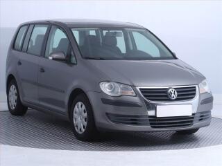 Volkswagen Touran 1.9 TDI, Ta�n�, servisovan�