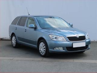 koda Octavia Elegance 1.8 TSI, Serv.kniha