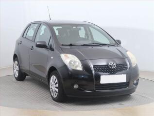 Toyota Yaris 1.0 VVT-i, po STK, dobr� stav