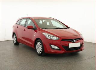 Hyundai i30 1.6 GDI, Serv.kniha, Tempomat