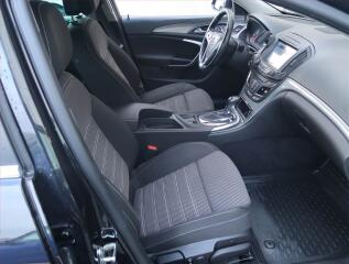 Renault Mégane (2012) Bose 1.9 dCi, Navi, Tempomat - náhled 9