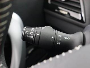 Renault Mégane (2012) Bose 1.9 dCi, Navi, Tempomat - náhled 15