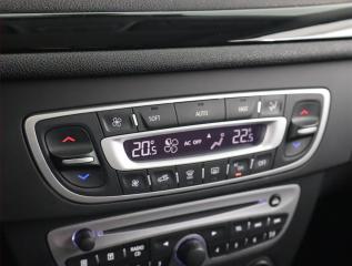 Renault Mégane (2012) Bose 1.9 dCi, Navi, Tempomat - náhled 17