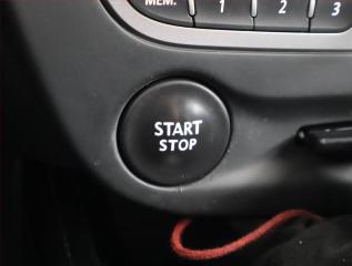 Renault Mégane (2012) Bose 1.9 dCi, Navi, Tempomat - náhled 19