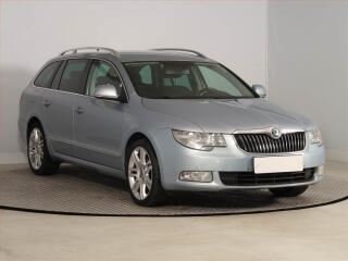 �koda Superb Laurin&Klement 2.0 TDI, Xenony