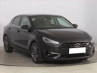 Hyundai i30 1.5 T-GDI MHEV, R, AUTOMAT