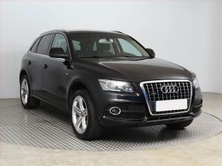 Audi Q5 2.0 TDI, 4X4, Serv.kniha