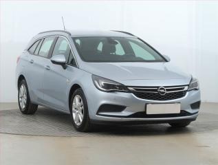 Opel Astra 1.4 T, Serv.kniha, Tempomat