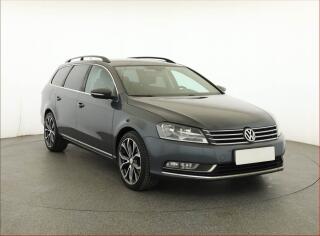 Volkswagen Passat 2.0 TDI, Automat, Navi