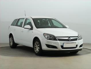 Opel Astra 1.7 CDTI, slun stav