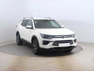 SsangYong Korando 1.5 T-GDI, Automat, �R,1.maj