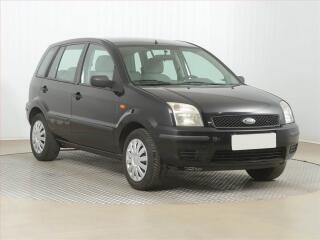 Ford Fusion 1.4, nov� STK, slu�n� stav
