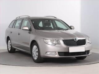 �koda Superb Comfort 2.0 TDI, Navi