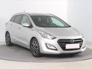 Hyundai i30 1.6 MPI, Serv.kniha, Tempomat