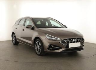 Hyundai i30 1.5 DPI, R,1.maj, Tempomat