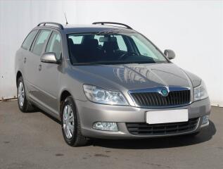 �koda Octavia Elegance 1.6 TDI, Tempomat