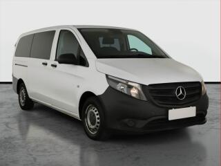 Mercedes-Benz Vito 111 CDI, Bus, 9M�st