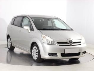 Toyota Corolla Verso 2.2 D-4D, 7mst, nov STK