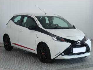 Toyota Aygo 1.0 VVT-i, Serv.kniha